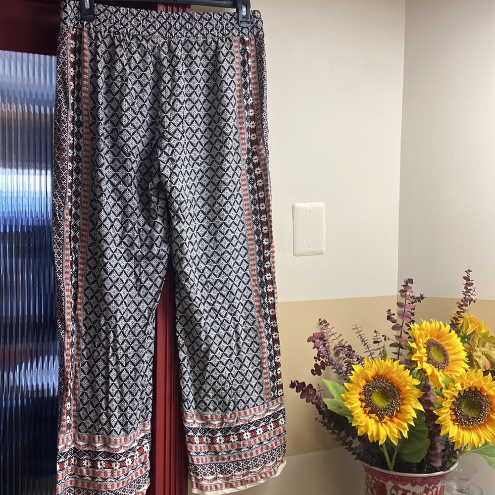 Lucy&Laurel Pretty Print Adjustable Waist Pants N… - image 6